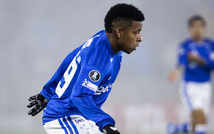 Keny Arroyo, atacante do Cruzeiro