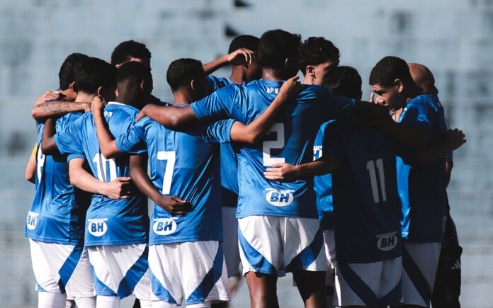 Crias do sub-17 do Cruzeiro
