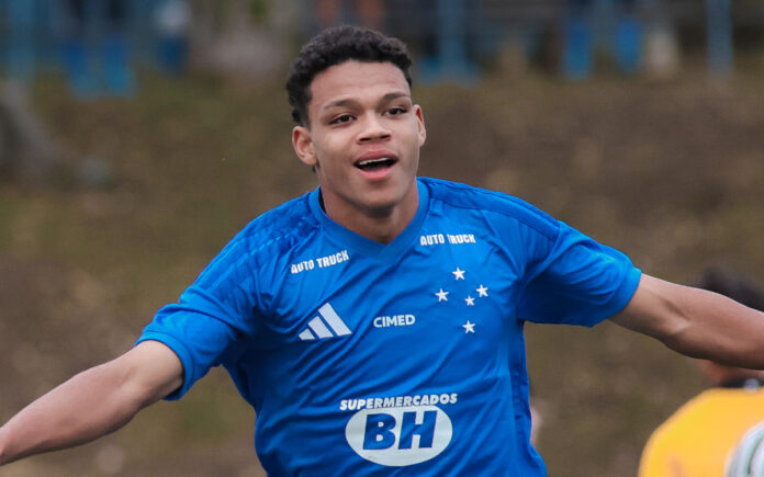 Dudu, atacante do sub-17 do Cruzeiro