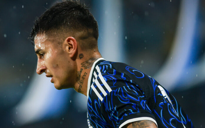Gabriel Rojas, lateral-esquerdo do Racing-ARG (Foto: Reprodução/Racing)