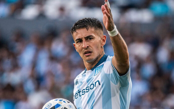 Rojas, lateral-esquerdo do Racing, próximo do Cruzeiro (Foto: Divulgação/Racing)