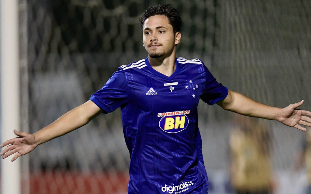 Maurício comemora gol pelo Cruzeiro (Douglas Magno/Light Press/Cruzeiro)