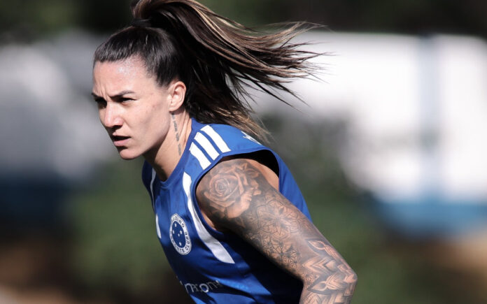 Paloma Maciel, zagueira do Cruzeiro (Foto: Gustavo Martins/Cruzeiro)