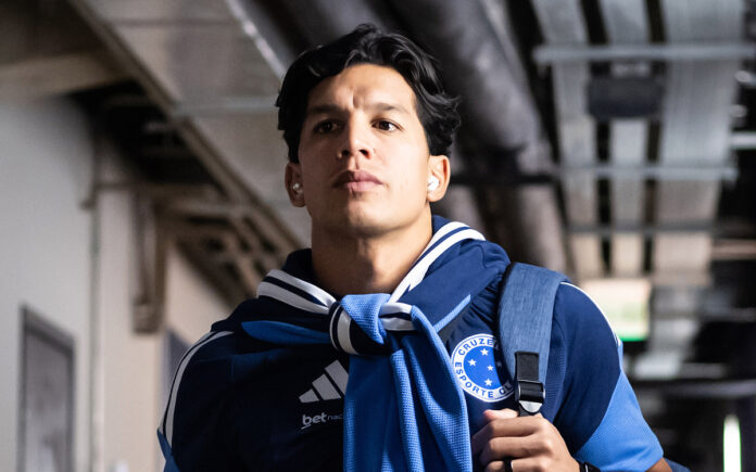 Lucas Romero, volante do Cruzeiro