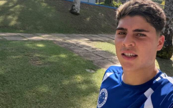 Cauan Baptistella, ex-Cruzeiro, na Toca I