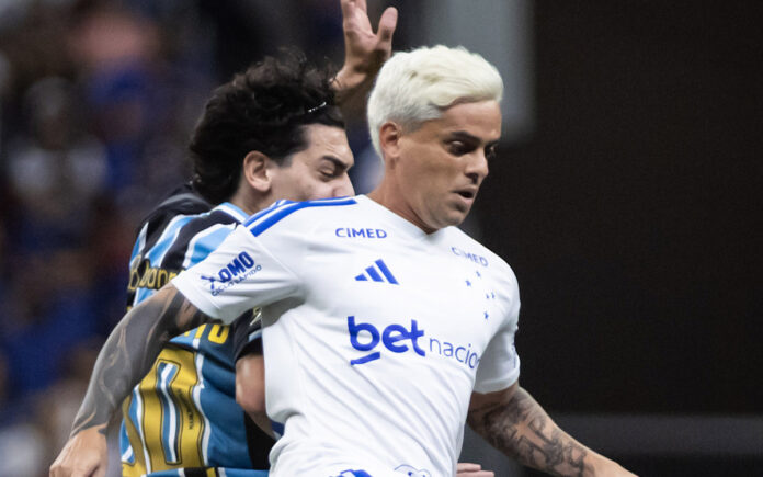 Fagner, lateral do Cruzeiro