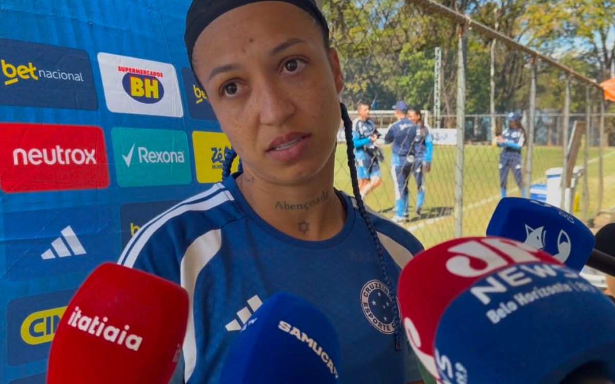 Byanca Brasil avalia intertemporada do Cruzeiro e revela rotina especial: ‘Faço há sete anos’