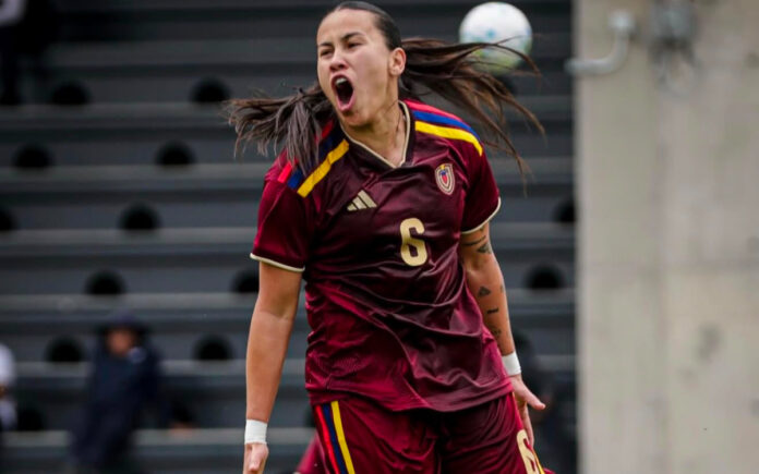 Michelle Romero comemora gol pela Venezuela (Foto: Divulgação Seleção Venezuelana)