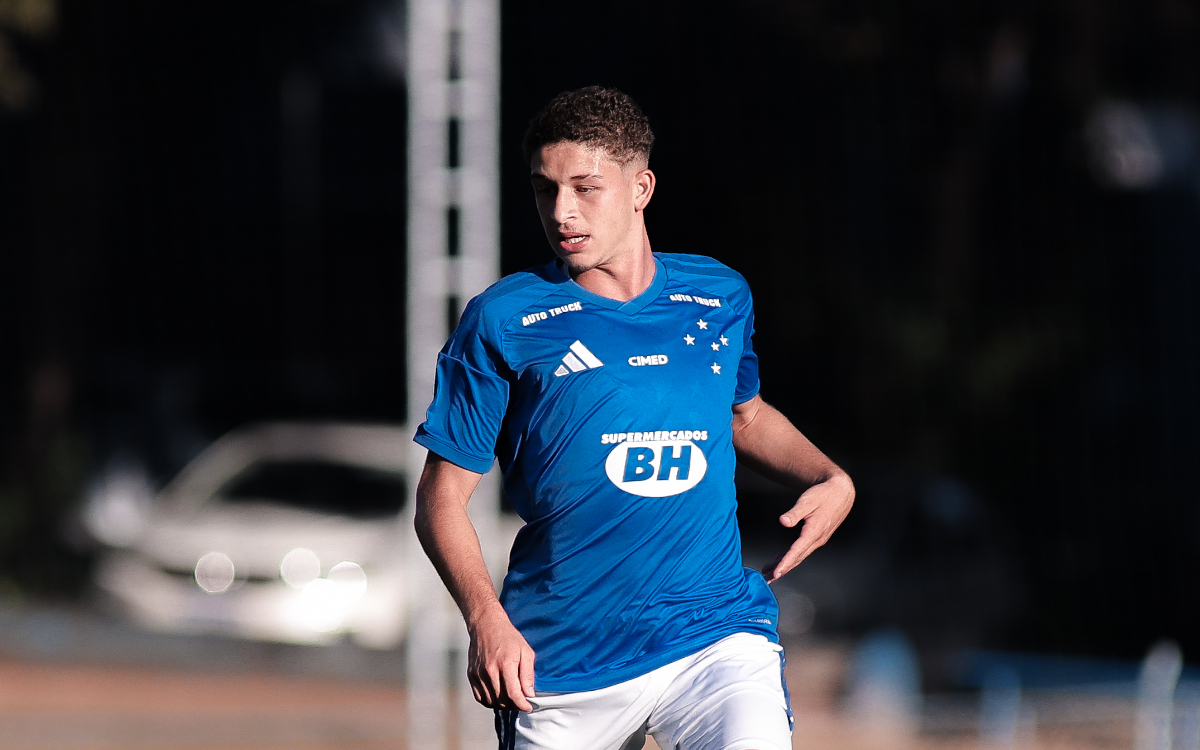 Em qual canal vai passar Cruzeiro x América-MG pelo Mineiro Sub-20 hoje (31)?