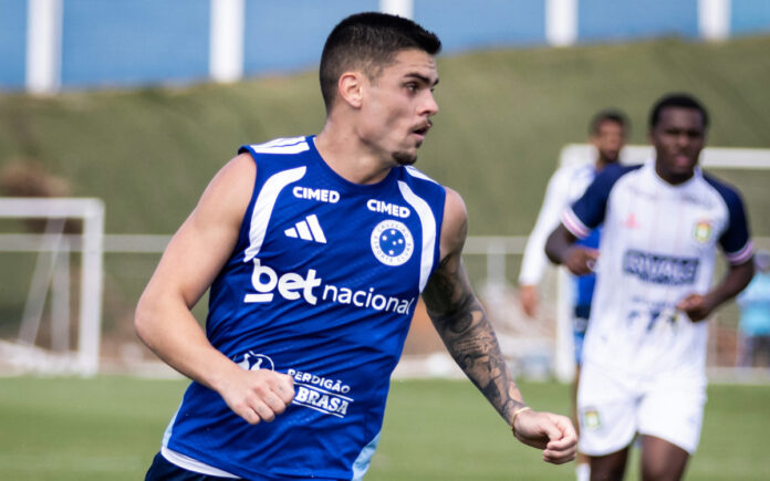 Gabriel Pec atuou na goleada contra o São Caetano