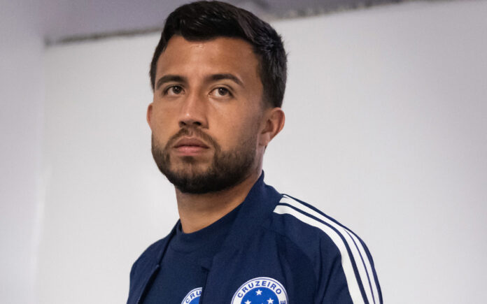 Matheus Henrique, volante do Cruzeiro