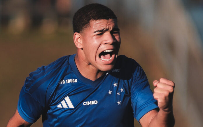 Thaylon é o artilheiro do sub-17 do Cruzeiro em 2026