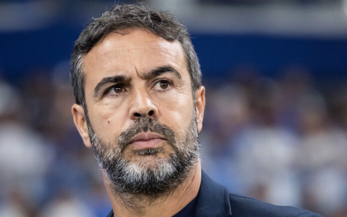 Cruzeiro vai poupar contra o Vasco? Artur Jorge dá resposta após empate com Atlético-MG