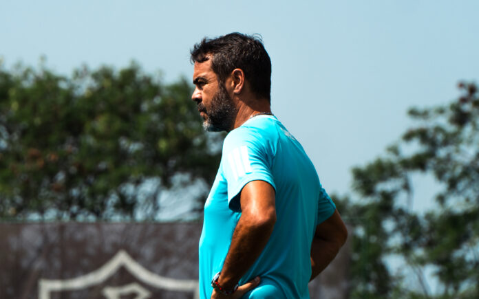 Artur Jorge, técnico do Cruzeiro