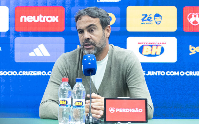 Artur Jorge, técnico do Cruzeiro