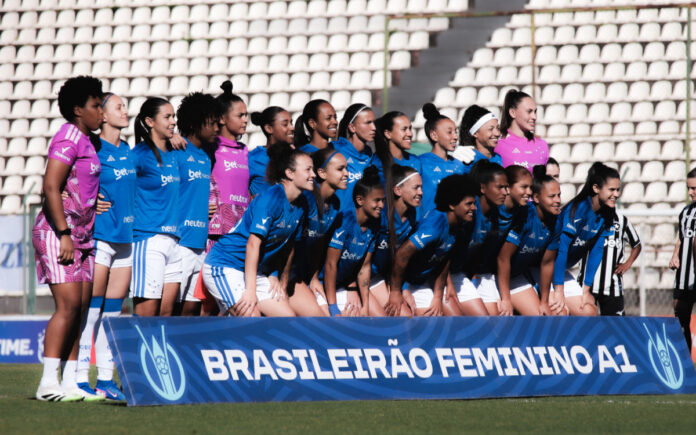 Elenco do Cruzeiro Feminino (Foto: Gustavo Martins/Cruzeiro)