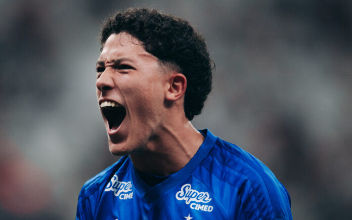 Felipe Morais, meia do Cruzeiro