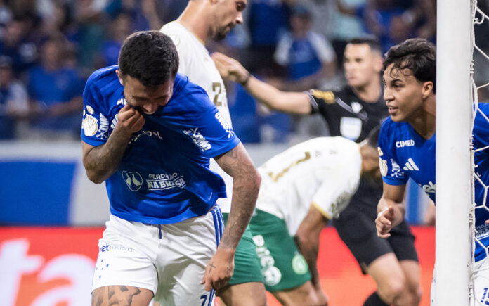 Matheus Henrique comemora gol pelo Cruzeiro (Foto: Gustavo Aleixo/Cruzeiro)