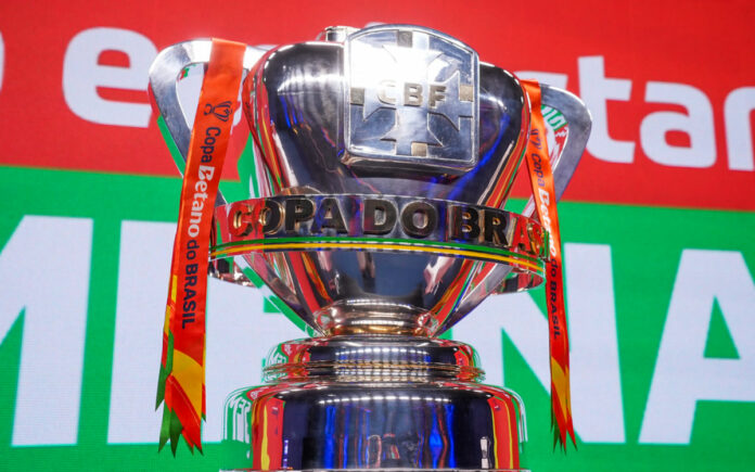 Taça da Copa do Brasil (Foto: Divulgação/CBF)