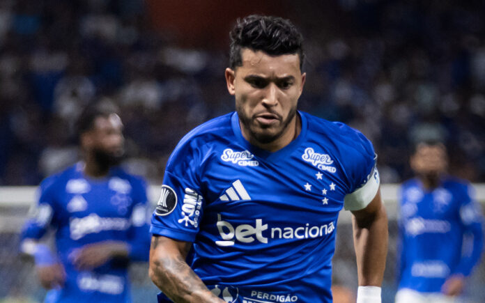 William, lateral-direito do Cruzeiro (Foto: Gustavo Aleixo/Cruzeiro)