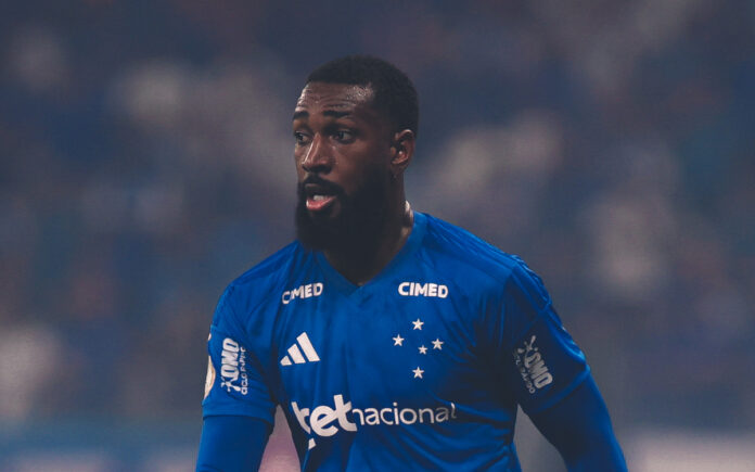 Gerson, meio-campista do Cruzeiro (Foto: Gustavo Martins/Cruzeiro)