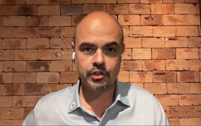 Mateus Simões, governador de Minas Gerais