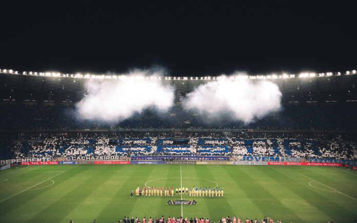 Torcida do Cruzeiro lotou o Mineirão para confronto contra o Flamengo pela Libertadores