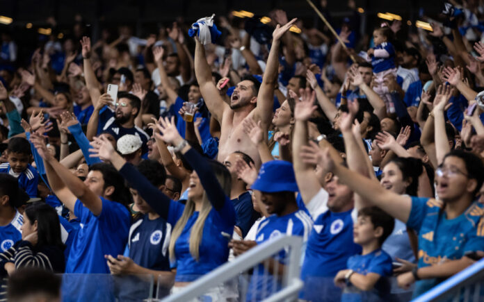 Torcida do Cruzeiro no Mineirão (Foto: Gustavo Aleixo/Cruzeiro)