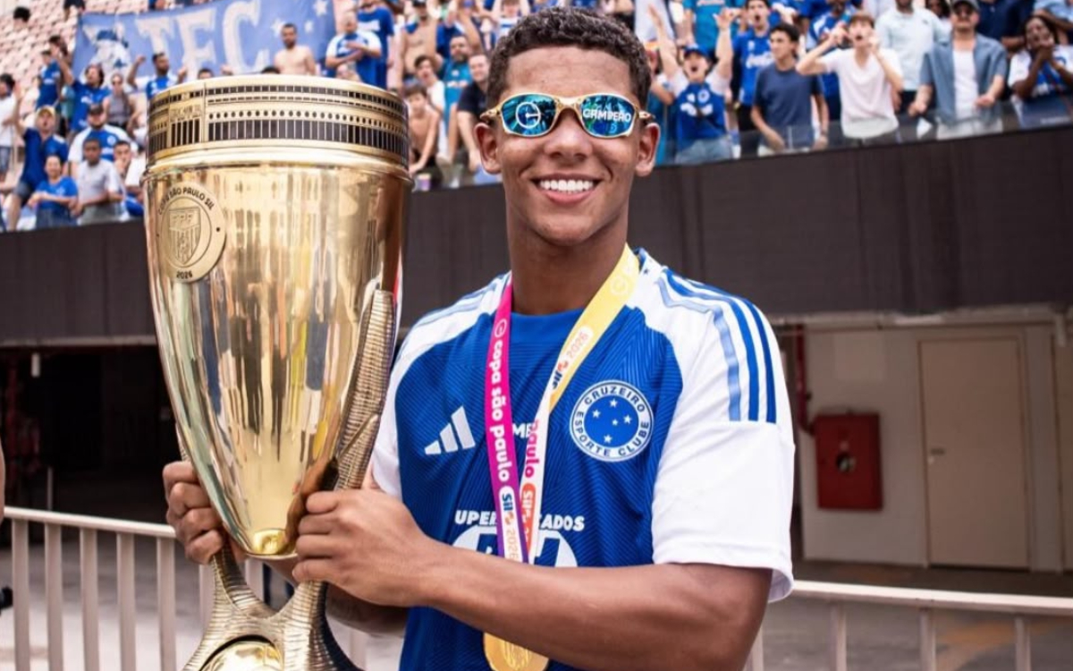 Meia campeão da Copinha pelo Cruzeiro negocia com clube da Série B
