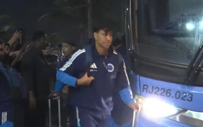 Kaio Jorge após sair de ônibus do Cruzeiro