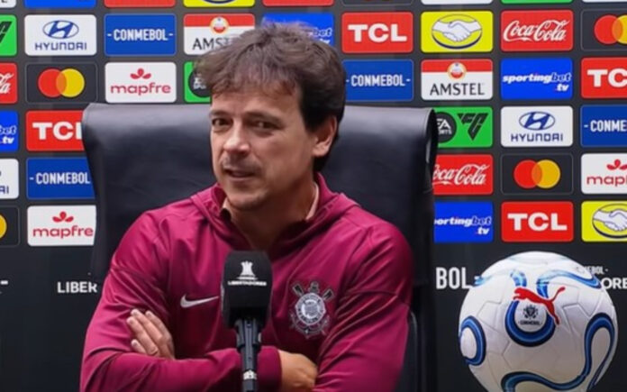 Fernando Diniz após empate do Corinthians na Libertadores