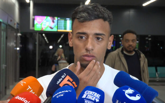 Lucho Rodríguez desembarcou em BH na madrugada desta terça (4)