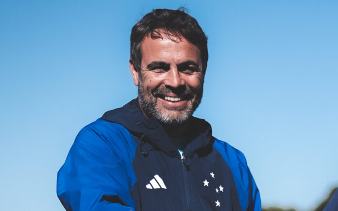Artur Jorge, treinador do Cruzeiro