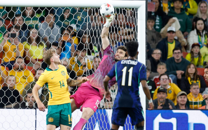 Otávio no duelo da Seleção Brasileira diante da Austrália (Foto: Rafael Ribeiro/CBF)