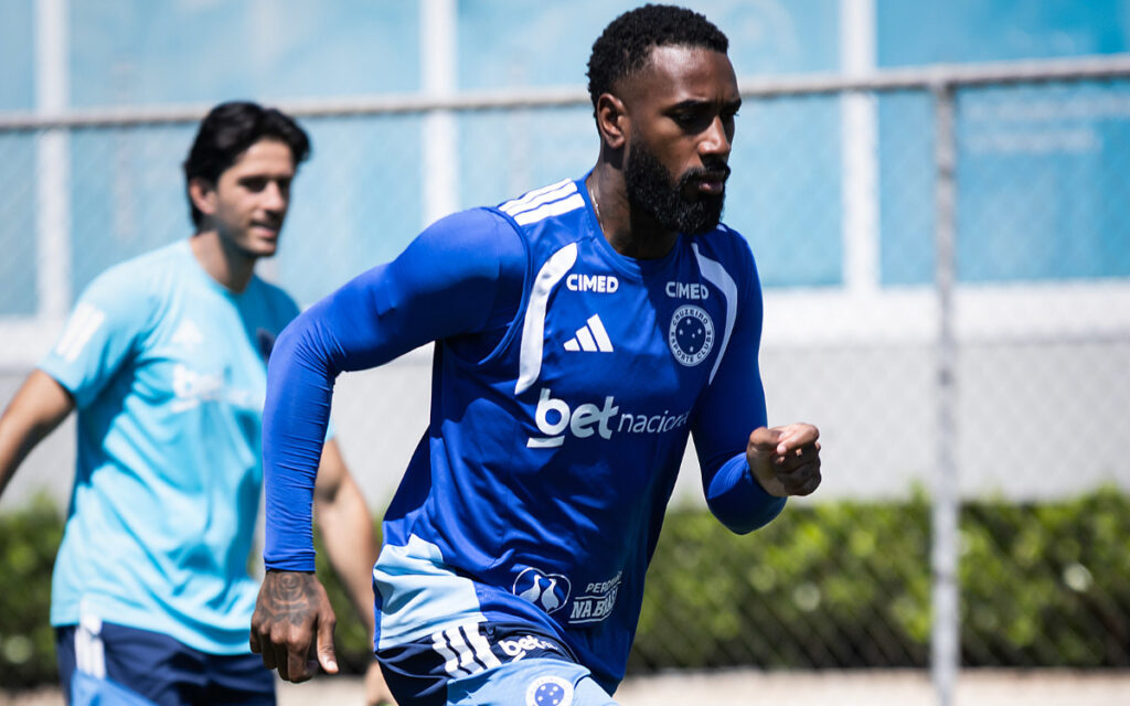 Gerson em treino na Toca II
