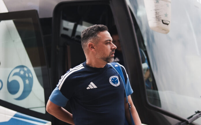 Jonas Urias, técnico do Cruzeiro Feminino (Foto: Gustavo Martins/Cruzeiro)