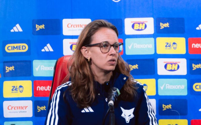Luiza Parreiras, gerente de futebol feminino do Cruzeiro (Foto: Caique Coufal/Cruzeiro)