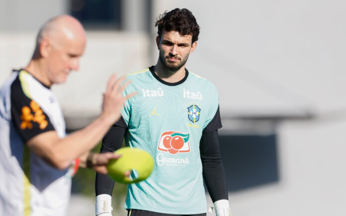 Otávio, goleiro do Cruzeiro e Seleção Brasileira