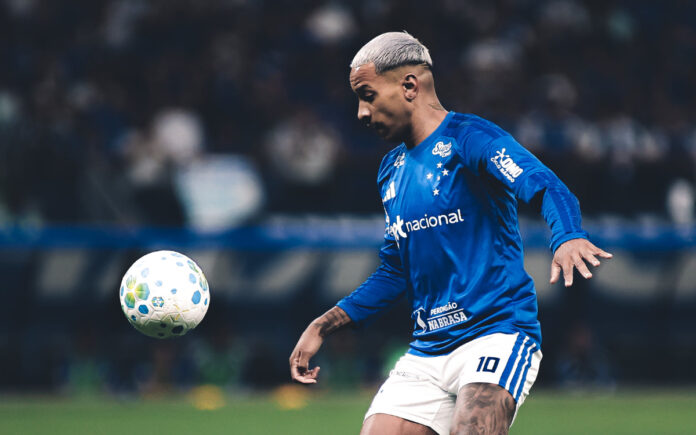 Matheus Pereira, do Cruzeiro, em jogo no Mineirão