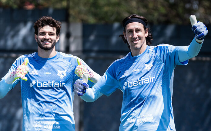 Otávio e Cássio, goleiros do Cruzeiro, na Toca da Raposa II