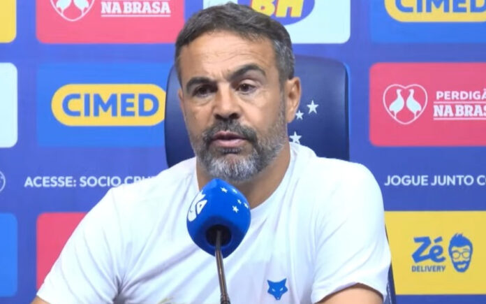 Artur Jorge, treinador do Cruzeiro