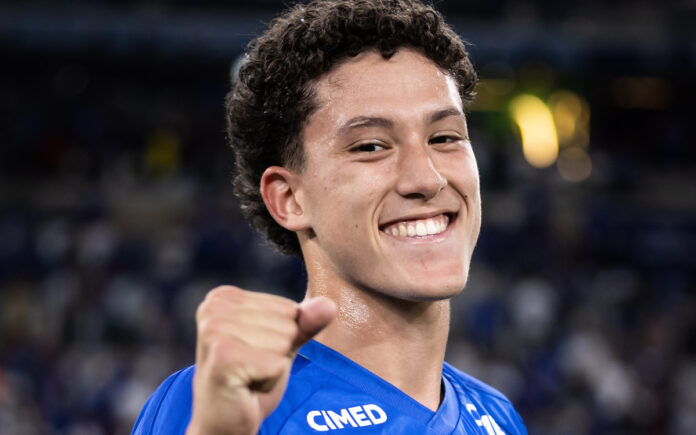 Felipe Morais, meio-campista do Cruzeiro (Foto: Gustavo Aleixo/Cruzeiro)