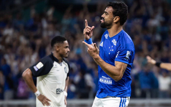 Fabrício Bruno comemora gol (Foto: Gustavo Aleixo/Cruzeiro)
