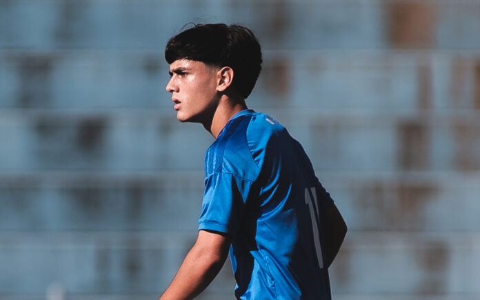 Henrique Lemos, joia da base do Cruzeiro