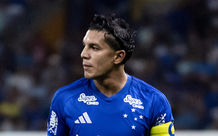 Lucas Romero, volante do Cruzeiro (Foto: Gustavo Aleixo/Cruzeiro)