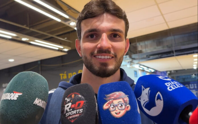 Otávio, goleiro do Cruzeiro
