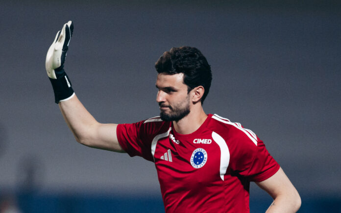 Otávio, goleiro do Cruzeiro (Foto: Marco Galvão/Cruzeiro)