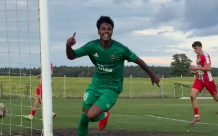 Ruan Índio marcou dois gols em estreia pelo Radomiak Radom (Foto: Radomiak/Divulgação)