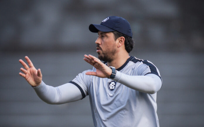 Thiago Carpini, técnico do Remo (Foto: Samara Miranda/Remo)
