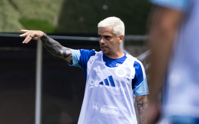 Fagner, lateral-direito do Cruzeiro (Foto: Gustavo Aleixo/Cruzeiro)